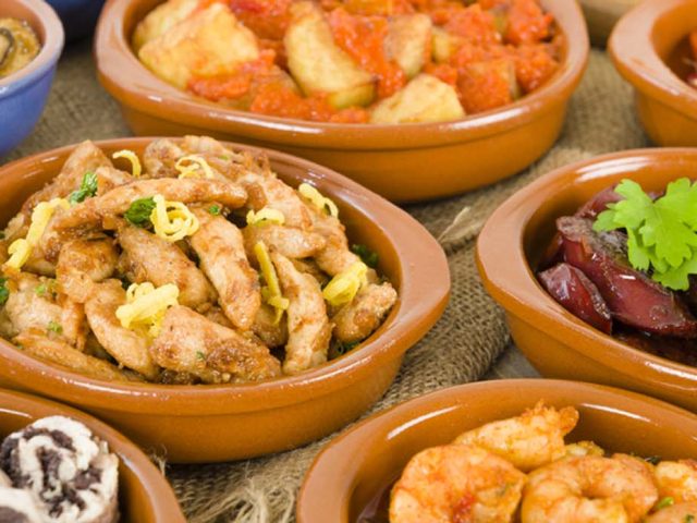 Unforgettable Dining Experiences in Seville: From Tapas Bars to Gourmet Restaurants